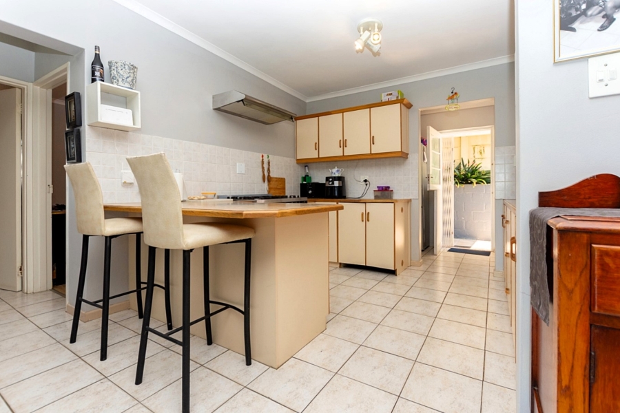 3 Bedroom Property for Sale in Bergzicht Western Cape